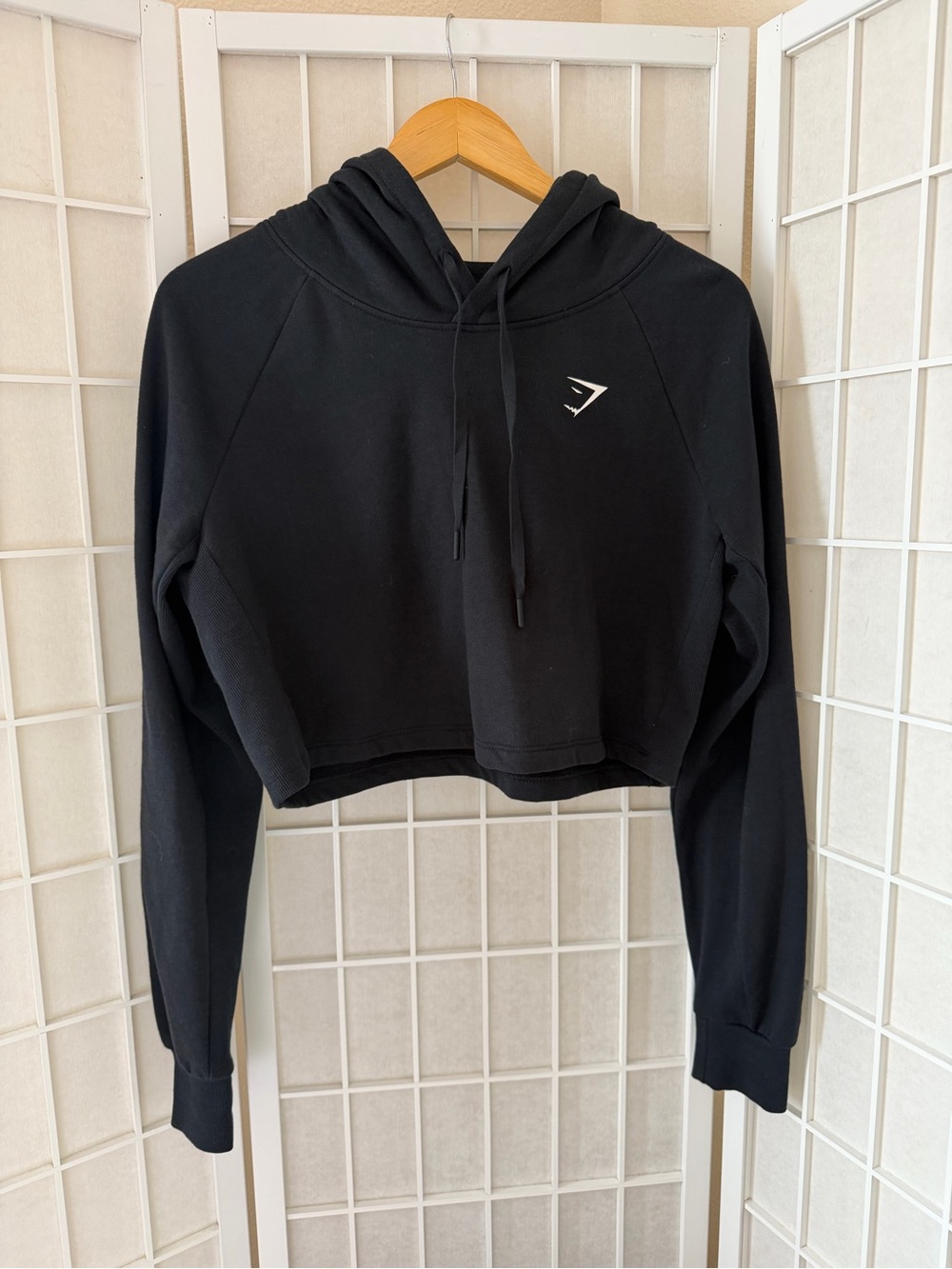 Gymshark Cropped Black White Shark Logo Hoodie Medium